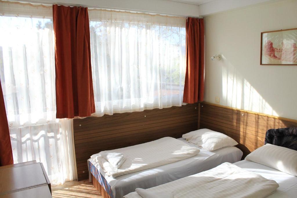 Rév Szálló Balaton Szántód Quarto foto